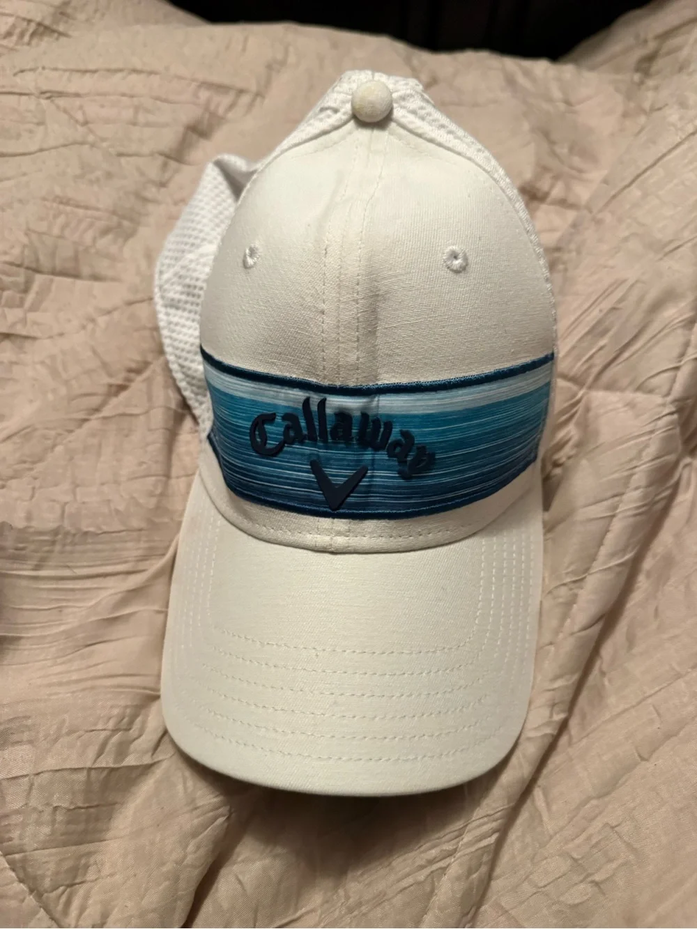 Callaway White Hat with Blue Gradient Stripe